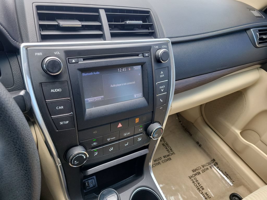 Used 2017 Toyota Camry XLE FWD image 14