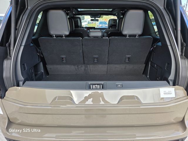 New 2026 Ford Expedition Tremor image 33