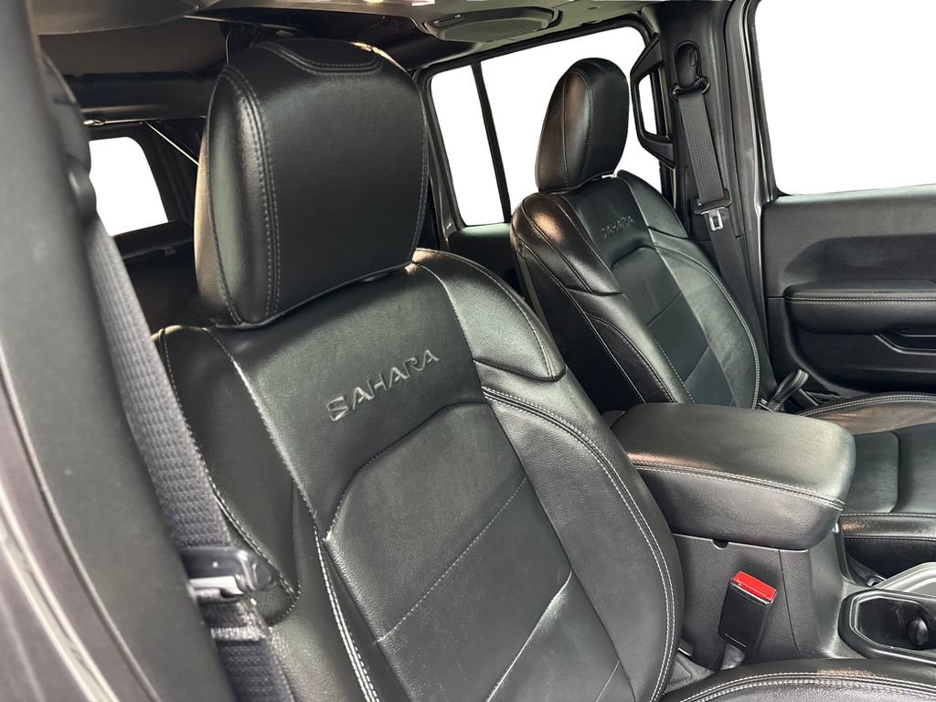 Used 2022 Jeep Wrangler Unlimited Sahara w/ Cold Weather Group image 45
