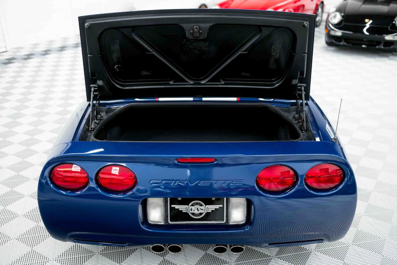 Used 2004 Chevrolet Corvette Z06 w/ Z06 Preferred Equipment Group image 74