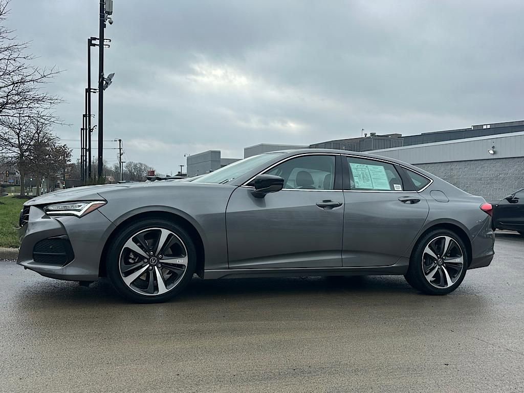 Certified 2025 Acura TLX w/ Technology Package image 7