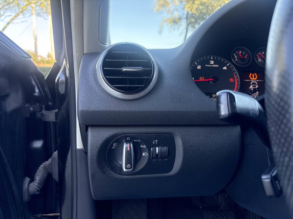 Used 2013 Audi A3 TDI Premium Plus w/ Premium Plus Pkg image 20