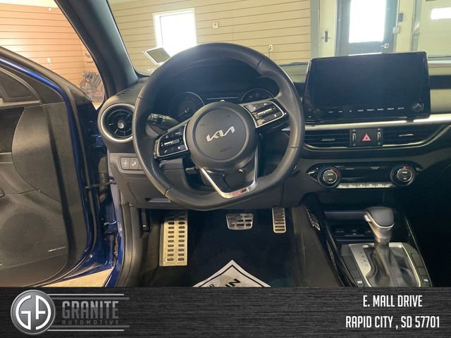 Used 2024 Kia Forte GT-Line w/ GT-Line Premium Package image 13