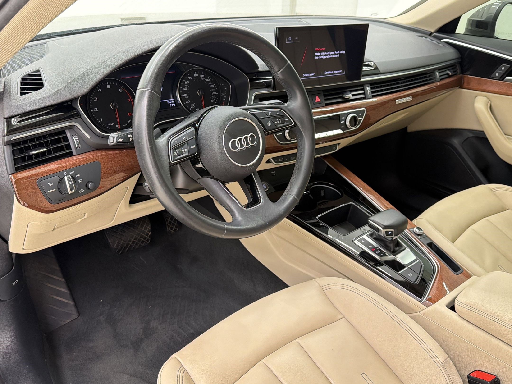 Used 2021 Audi A4 2.0T Premium w/ Convenience Package image 4