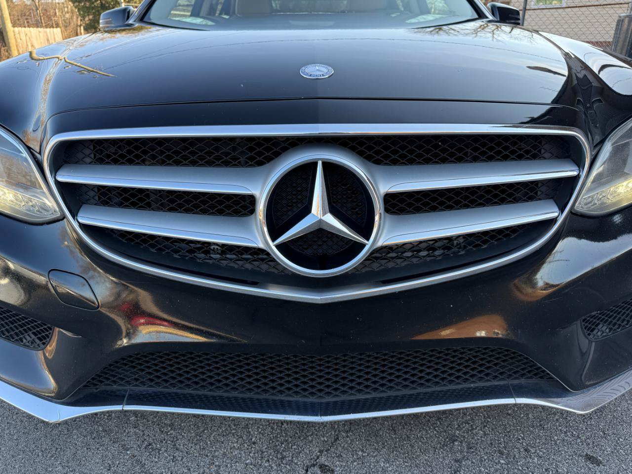 Used 2014 Mercedes-Benz E 350 4MATIC Sedan image 6