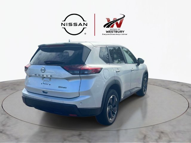 Used 2024 Nissan Rogue SV AWD/4WD image 6