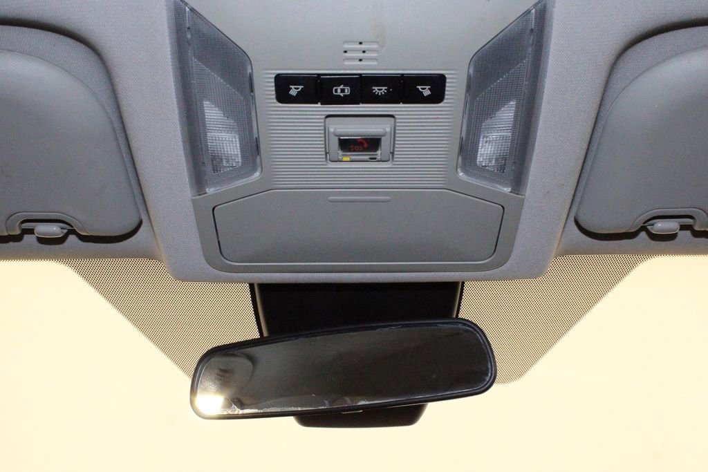 Used 2020 Toyota RAV4 LE image 26