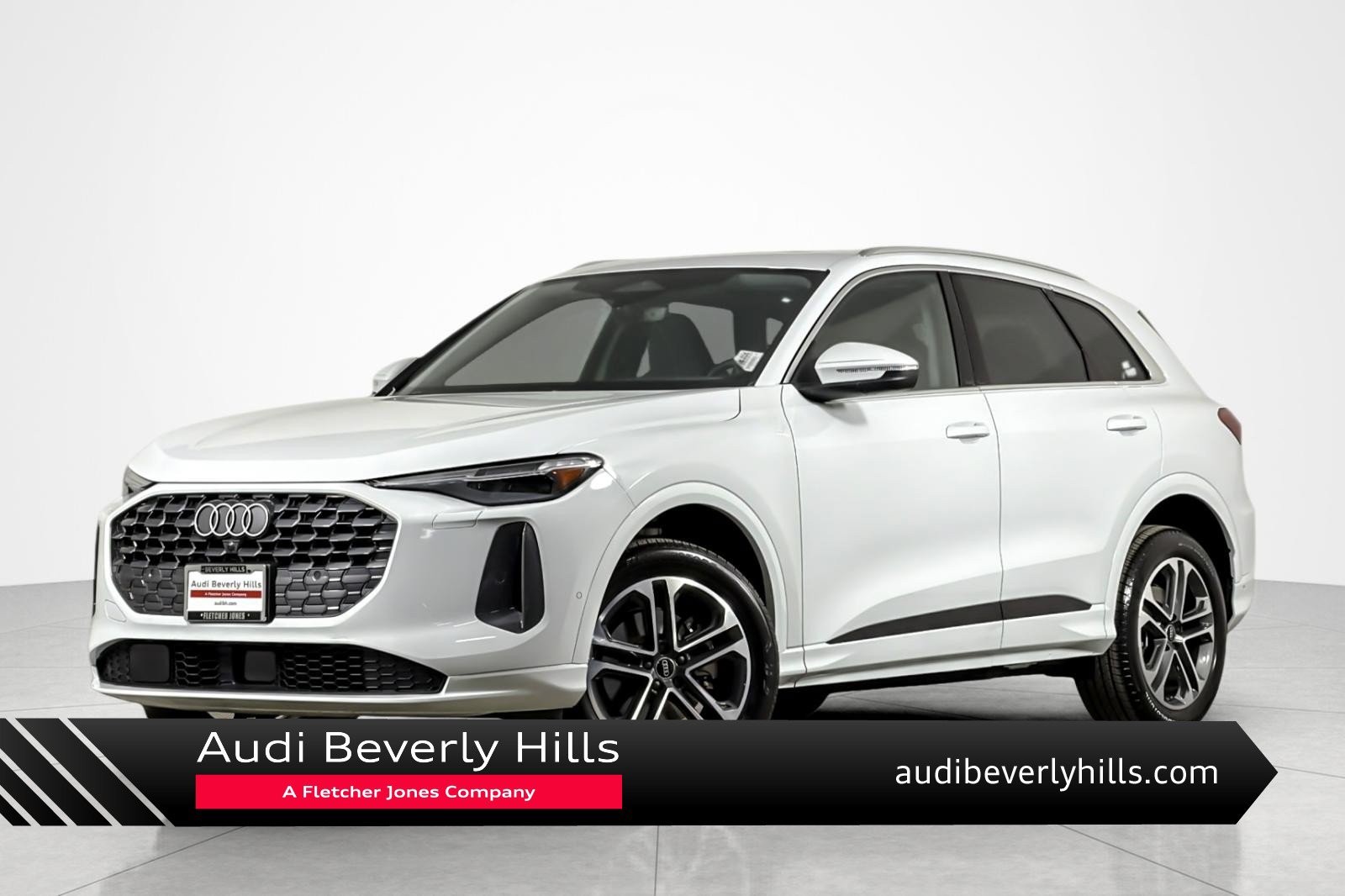 Used 2025 Audi Q5 Premium Plus w/ Premium Plus AWD/4WD image 1