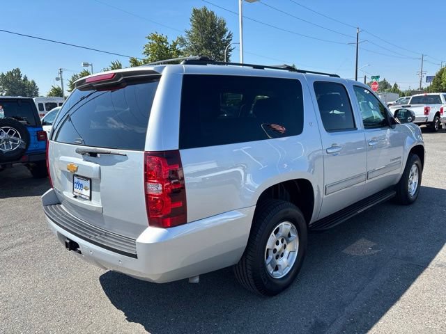 Used 2014 Chevrolet Suburban LT AWD/4WD image 5