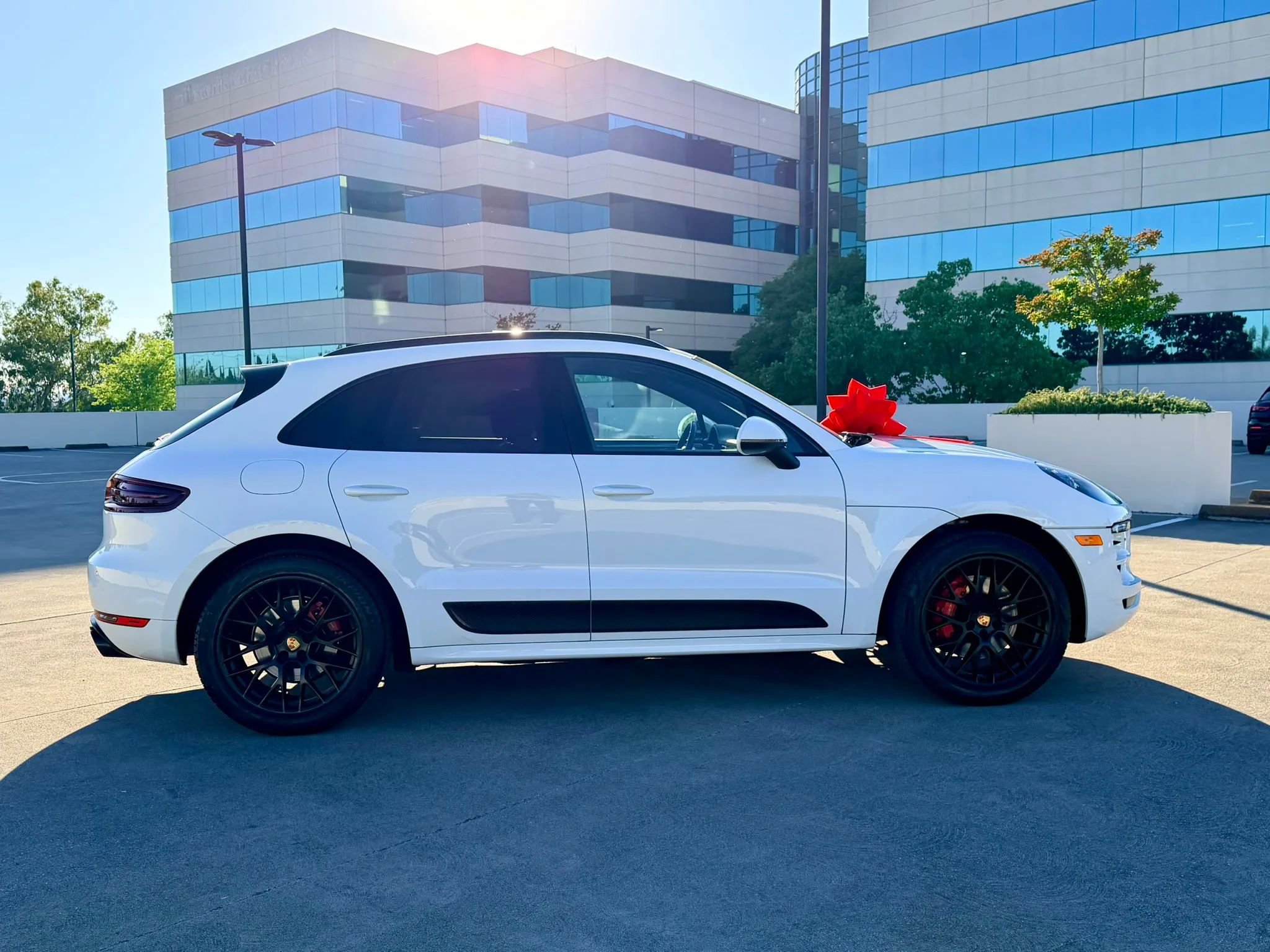 Used 2017 Porsche Macan GTS AWD/4WD image 9
