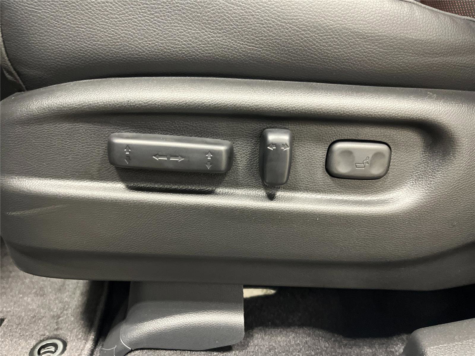 New 2026 Honda Ridgeline Black Edition image 14