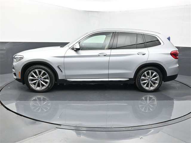 Used 2018 BMW X3 xDrive30i w/ Executive Package image 2