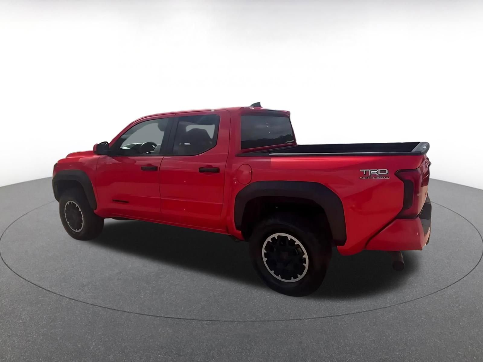 Used 2024 Toyota Tacoma TRD Off-Road AWD/4WD image 10