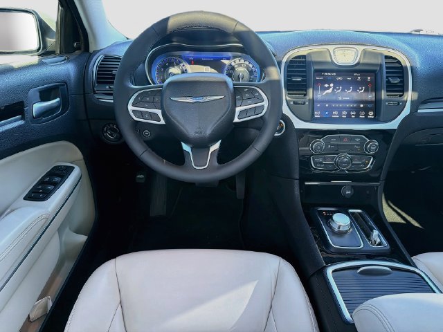 Used 2023 Chrysler 300 Touring L w/ Popular Equipment Group RWD image 25