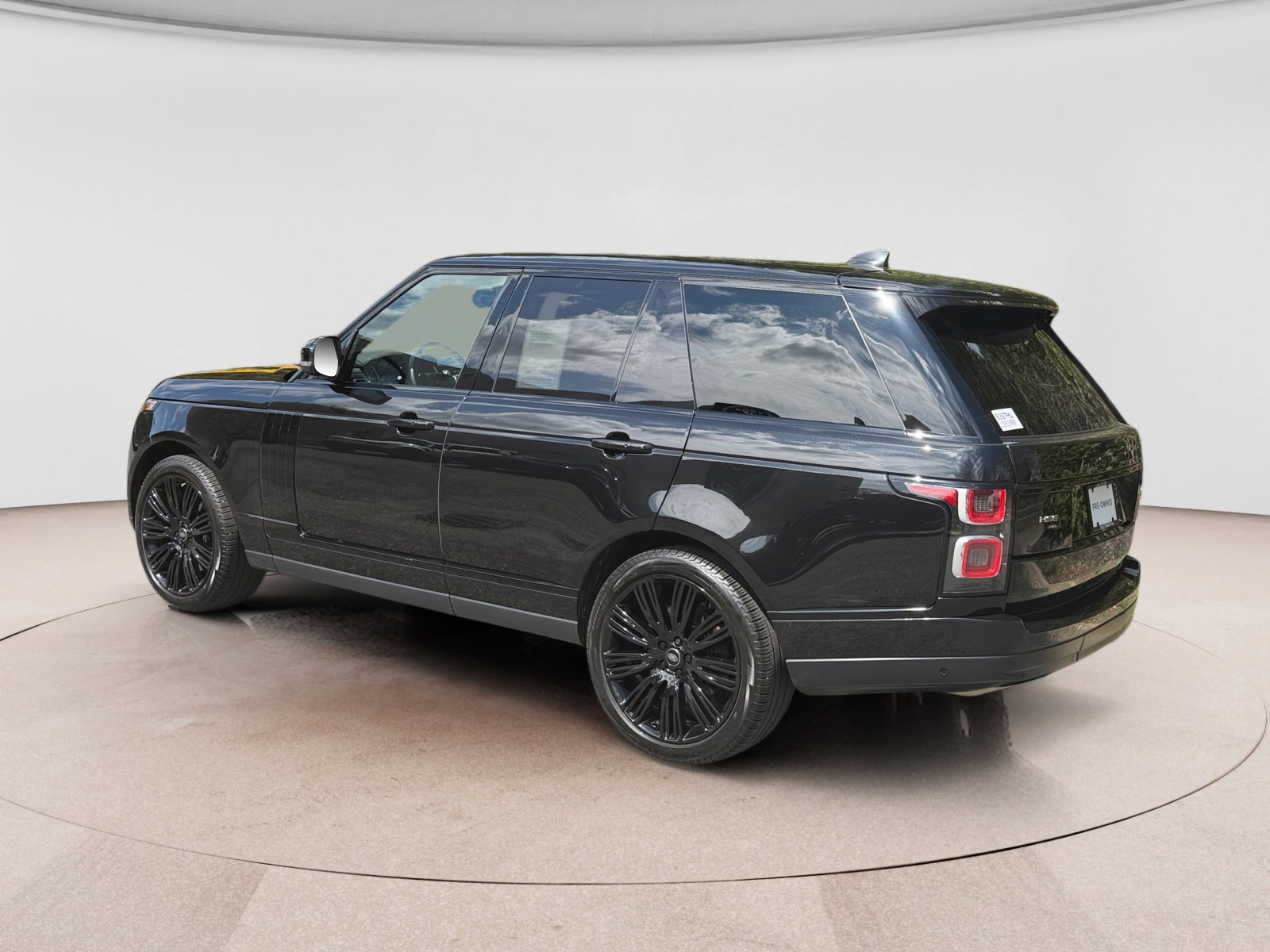 Used 2022 Land Rover Range Rover Westminster Edition AWD/4WD image 3