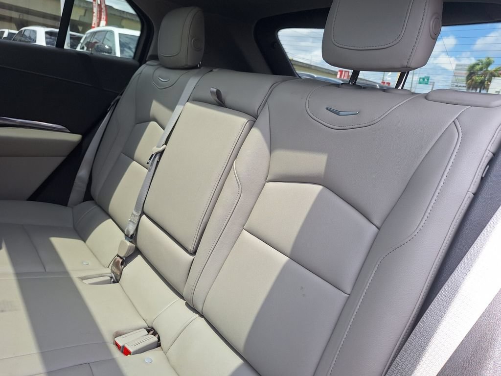 Used 2019 Cadillac XT4 Luxury FWD image 25