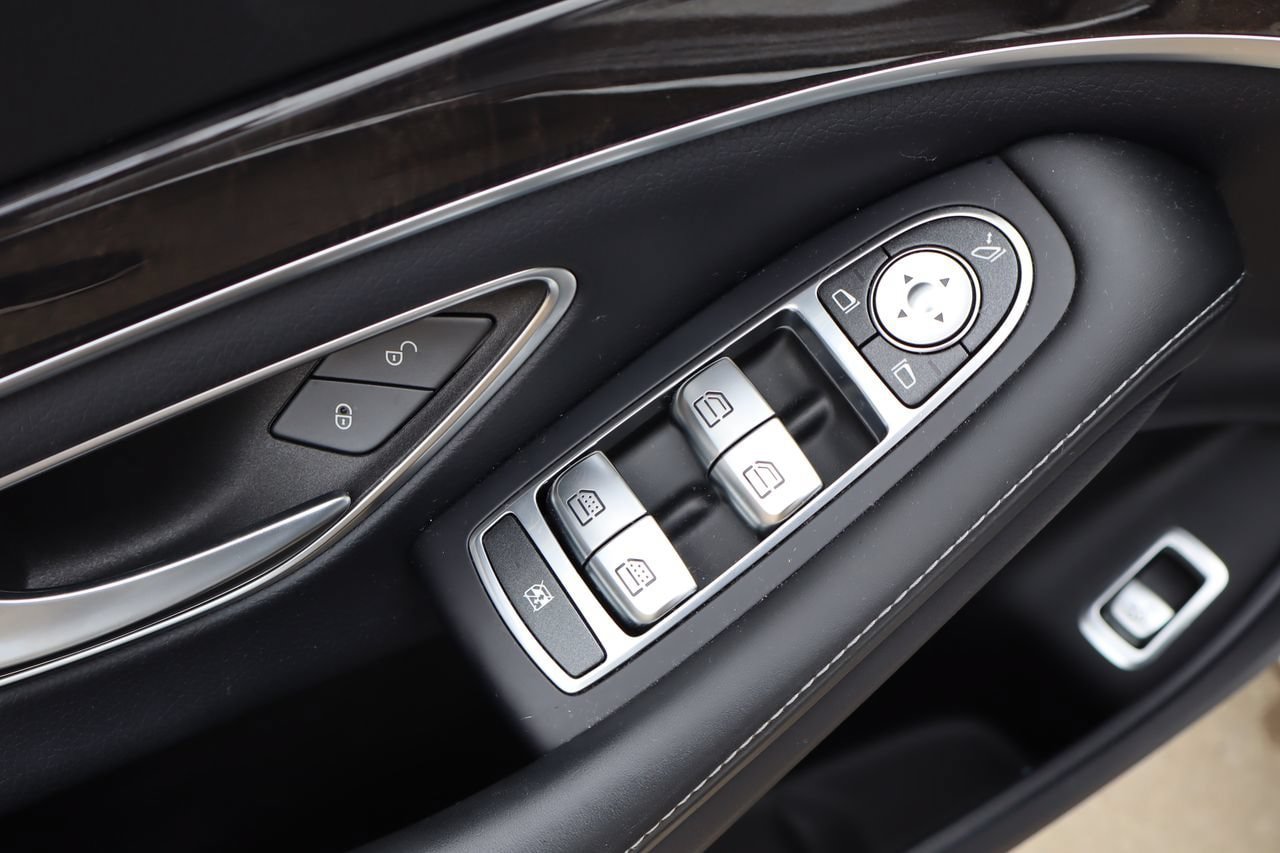 Used 2019 Mercedes-Benz S 63 AMG S 4MATIC Sedan image 21