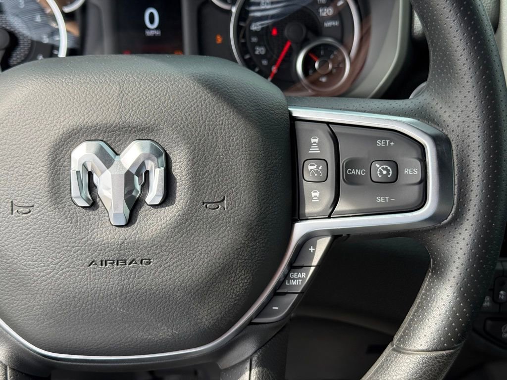 New 2026 RAM 1500 4x4 Crew Cab image 16