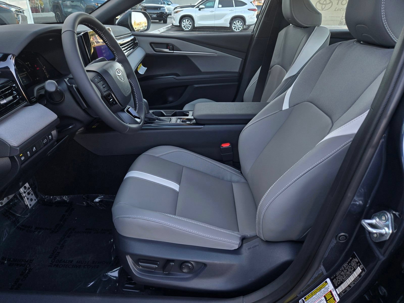 Certified 2026 Toyota Camry SE w/ Convenience Package FWD image 15