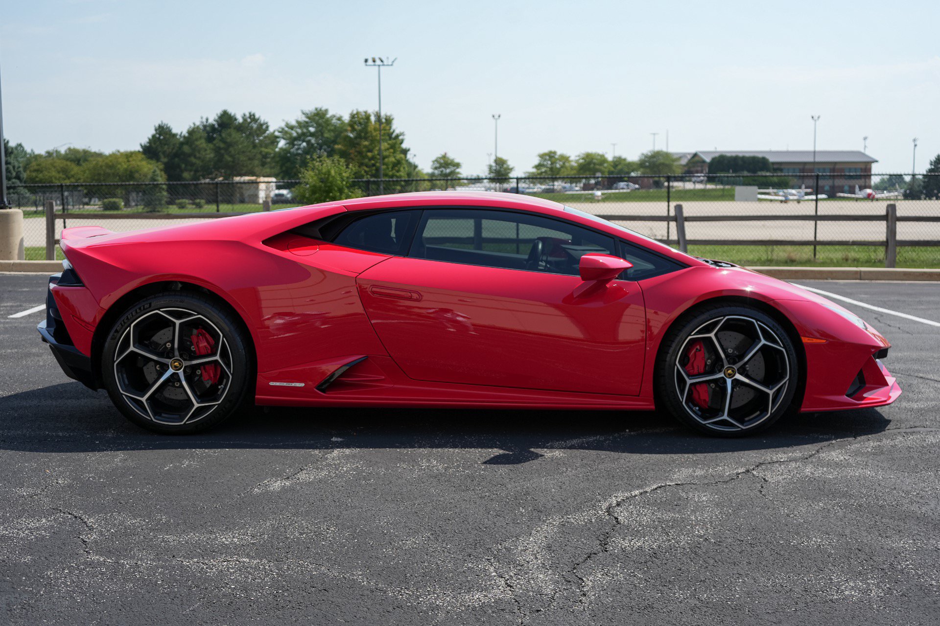 Used 2020 Lamborghini Huracan EVO AWD/4WD image 5