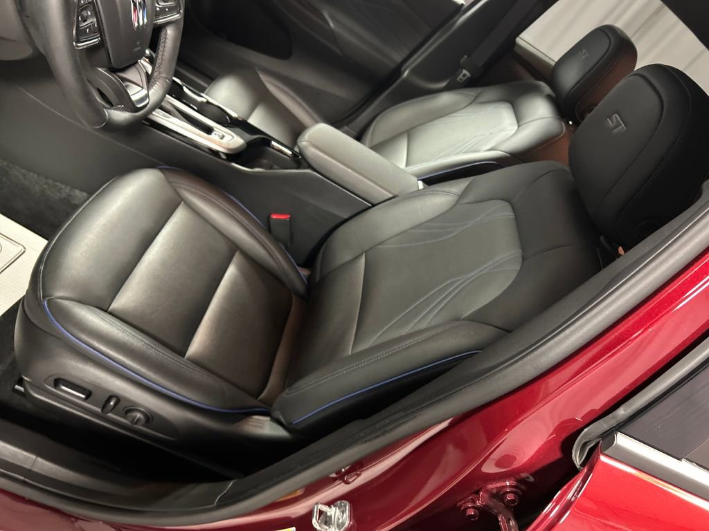 Used 2024 Buick Envista Sport Touring w/ Convenience I Package image 12