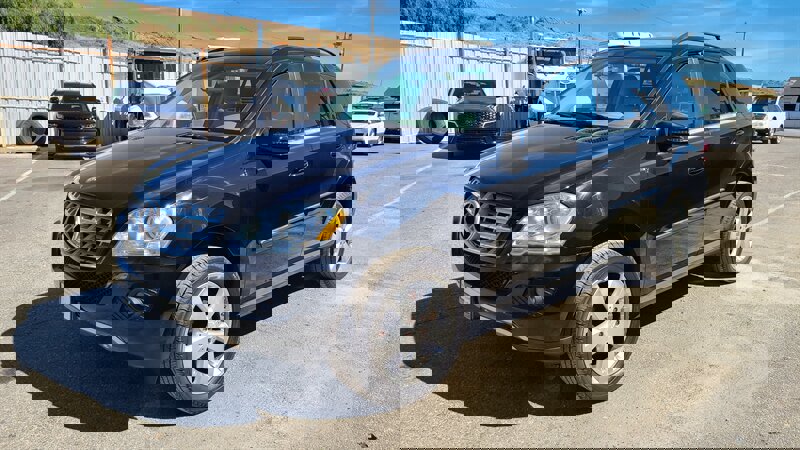 Used 2011 Mercedes-Benz ML 350 2WD image 1