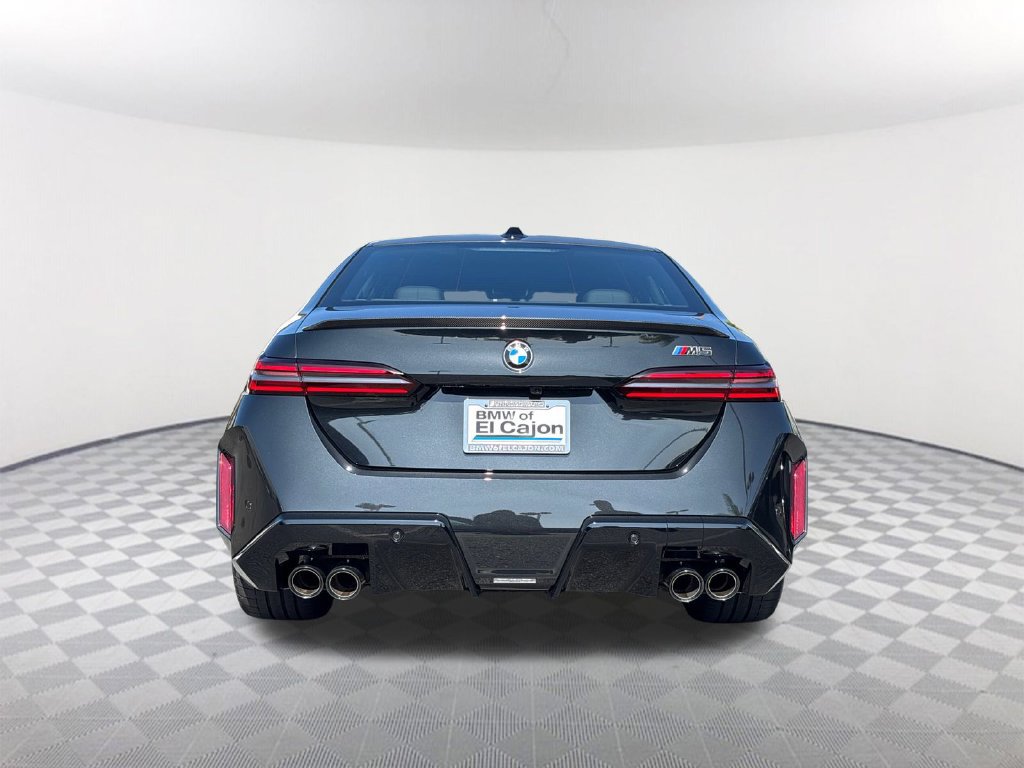 New 2027 BMW M5 w/ Carbon Package AWD/4WD image 5