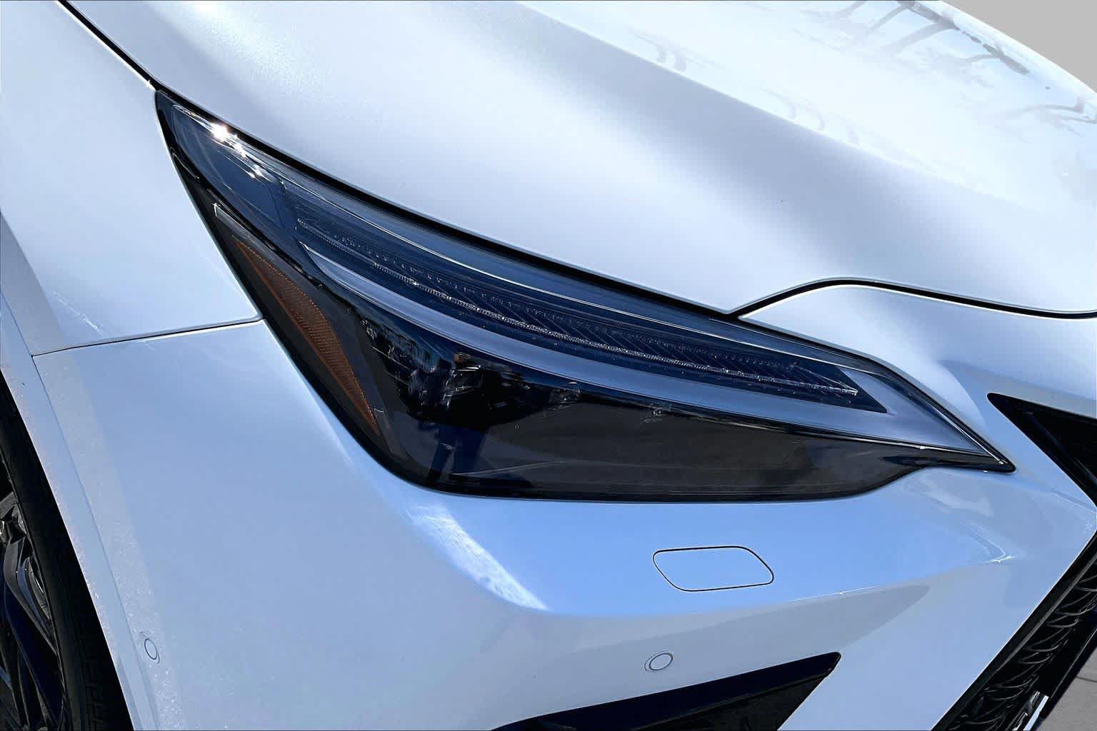 Certified 2025 Lexus NX 450h+ F Sport w/ Accessory Package (P5) AWD/4WD image 26