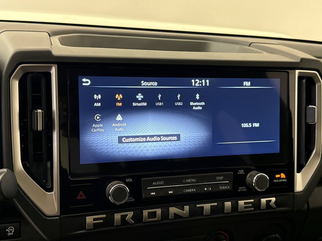 Used 2025 Nissan Frontier SV RWD image 23
