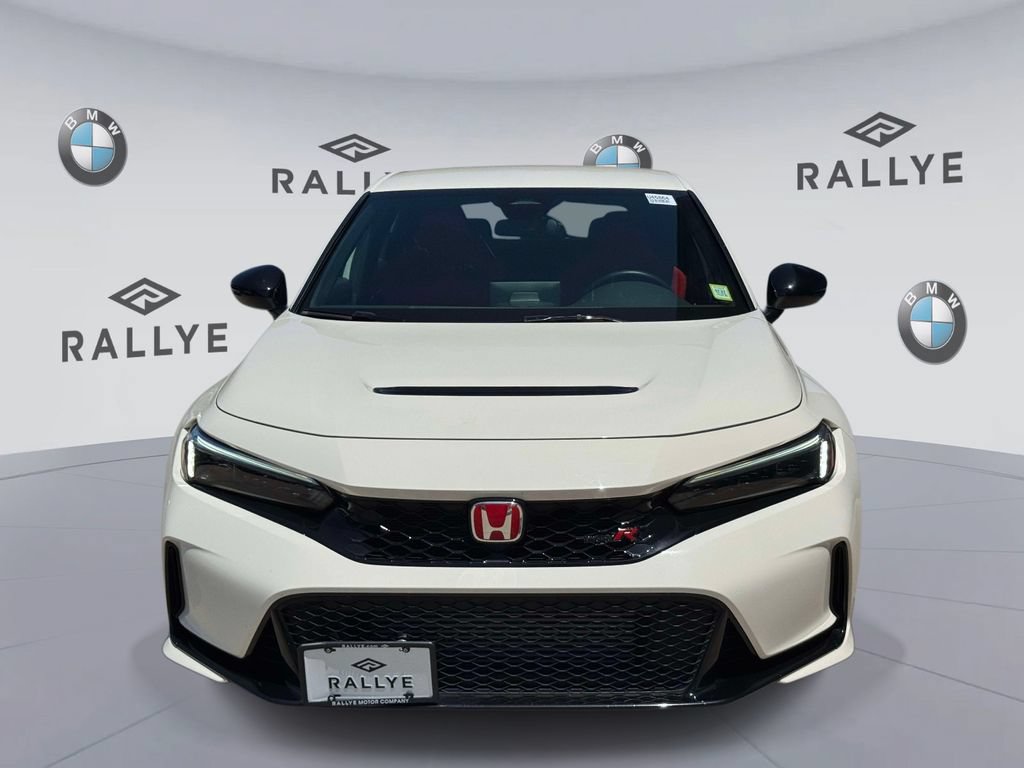 Used 2024 Honda Civic Type R image 2
