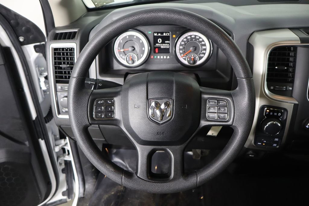 Used 2019 RAM 1500 Classic SLT image 19