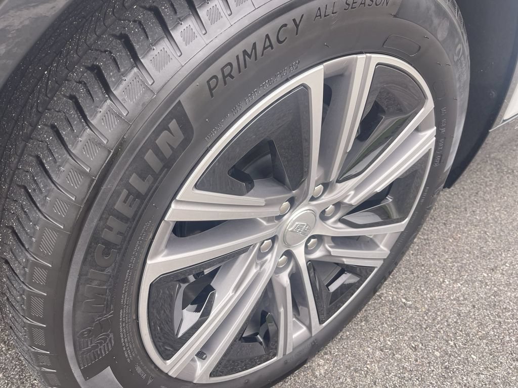 Certified 2024 Cadillac Lyriq Premium Luxury AWD/4WD image 10