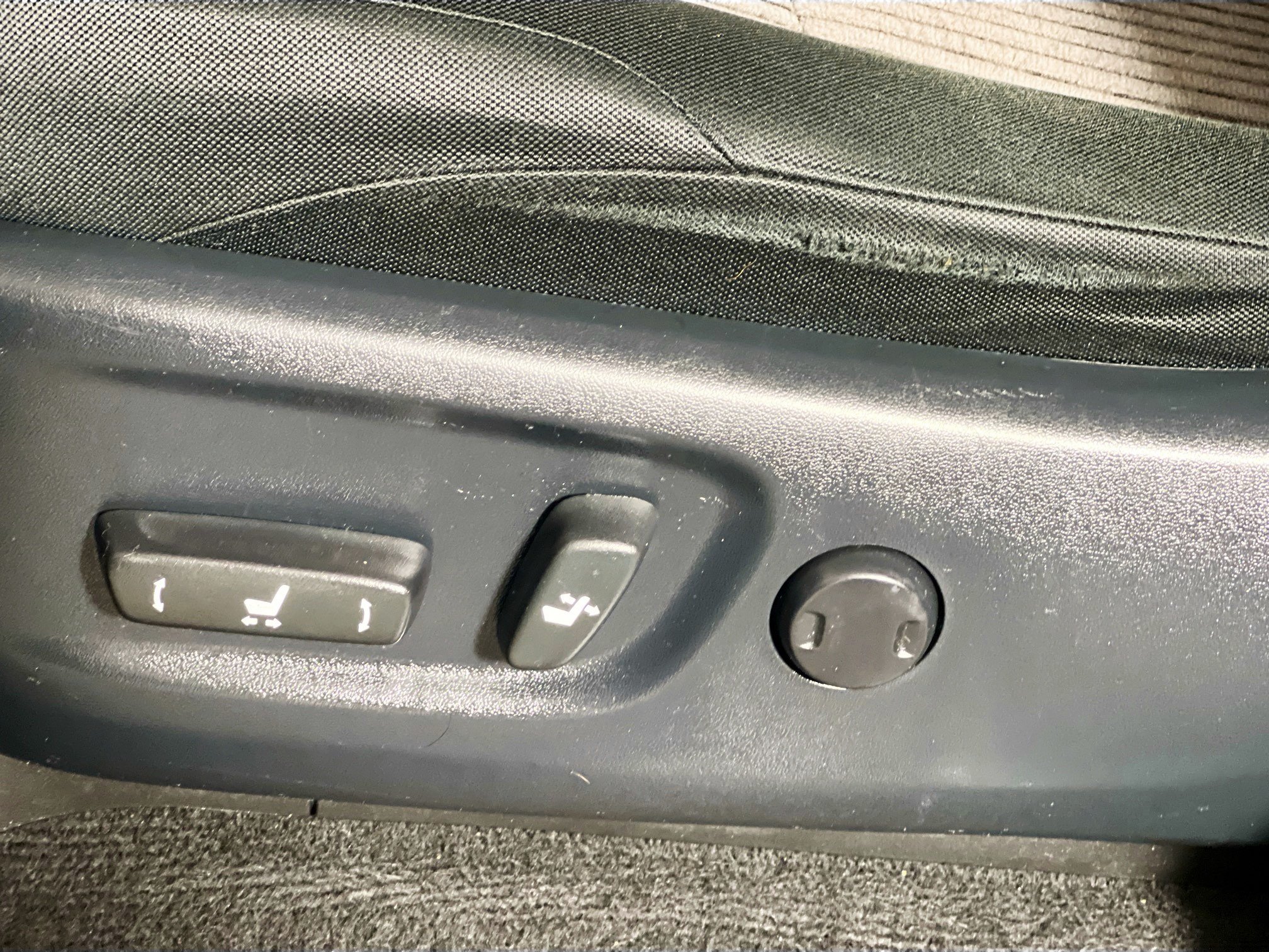 Used 2019 Toyota 4Runner SR5 RWD image 14