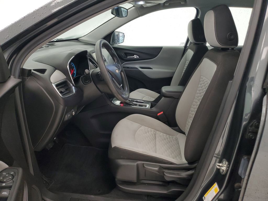 Used 2019 Chevrolet Equinox LS image 9