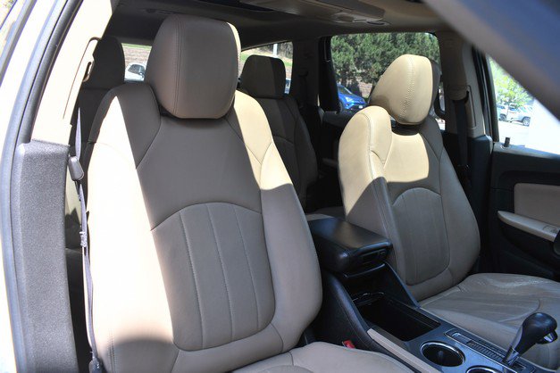 Used 2012 Chevrolet Traverse LTZ AWD/4WD image 27