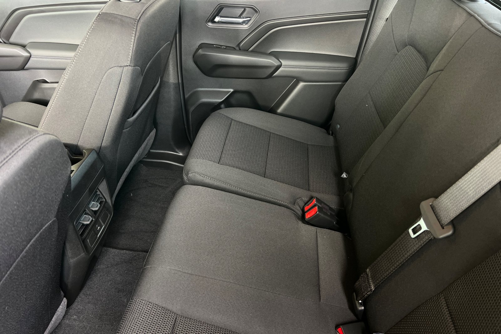 New 2026 GMC Canyon Elevation RWD image 11