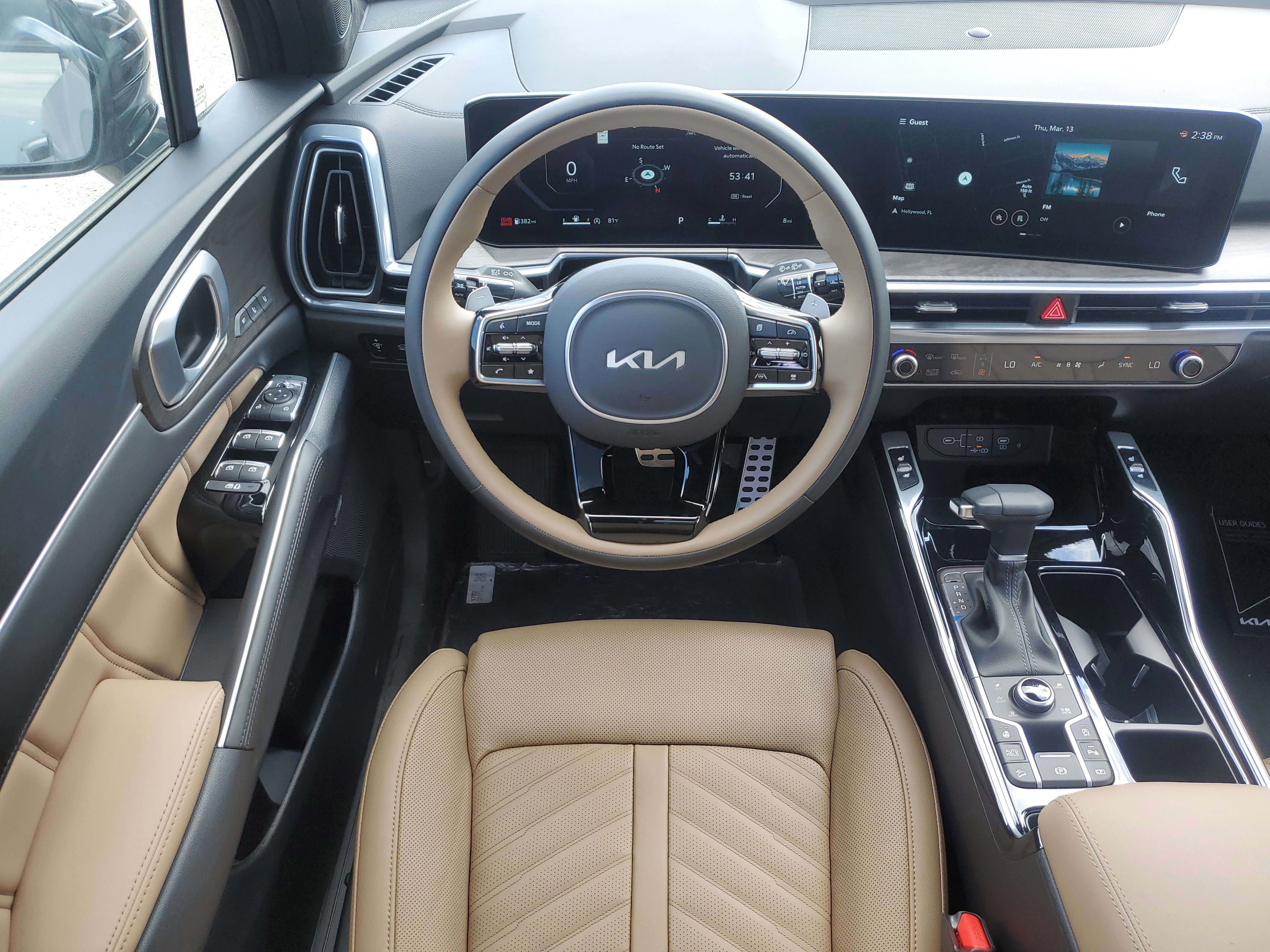 New 2025 Kia Sorento SX Prestige w/ Olive Brown Leather Package image 15