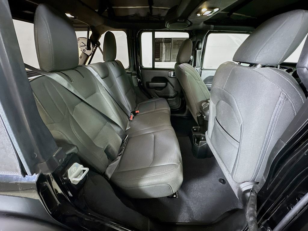 Used 2022 Jeep Wrangler Unlimited Sport AWD/4WD image 11