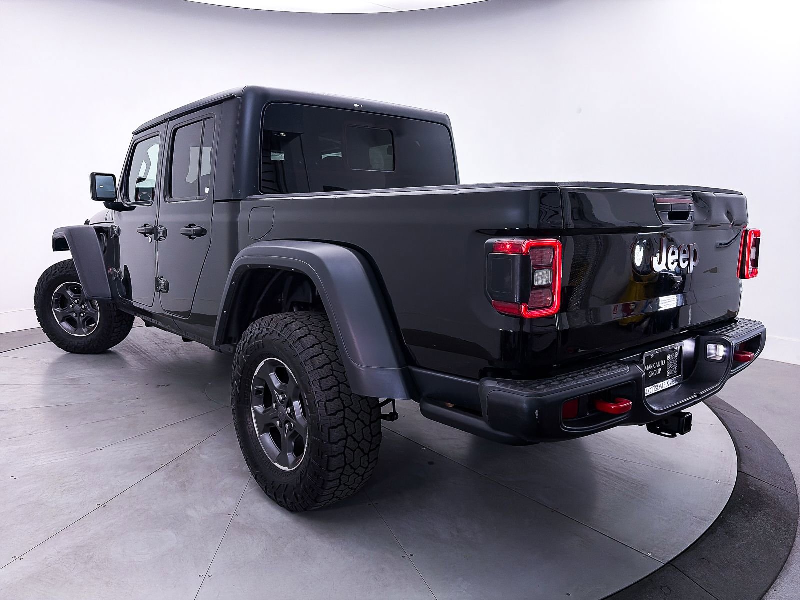 Used 2021 Jeep Gladiator Rubicon w/ LED Lighting Group AWD/4WD image 4