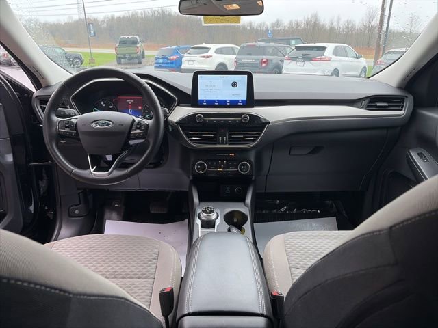 Used 2021 Ford Escape SE w/ Cold Weather Package FWD image 25