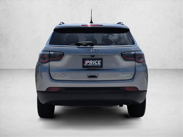 Used 2020 Jeep Compass Latitude w/ Popular Equipment Group AWD/4WD image 4