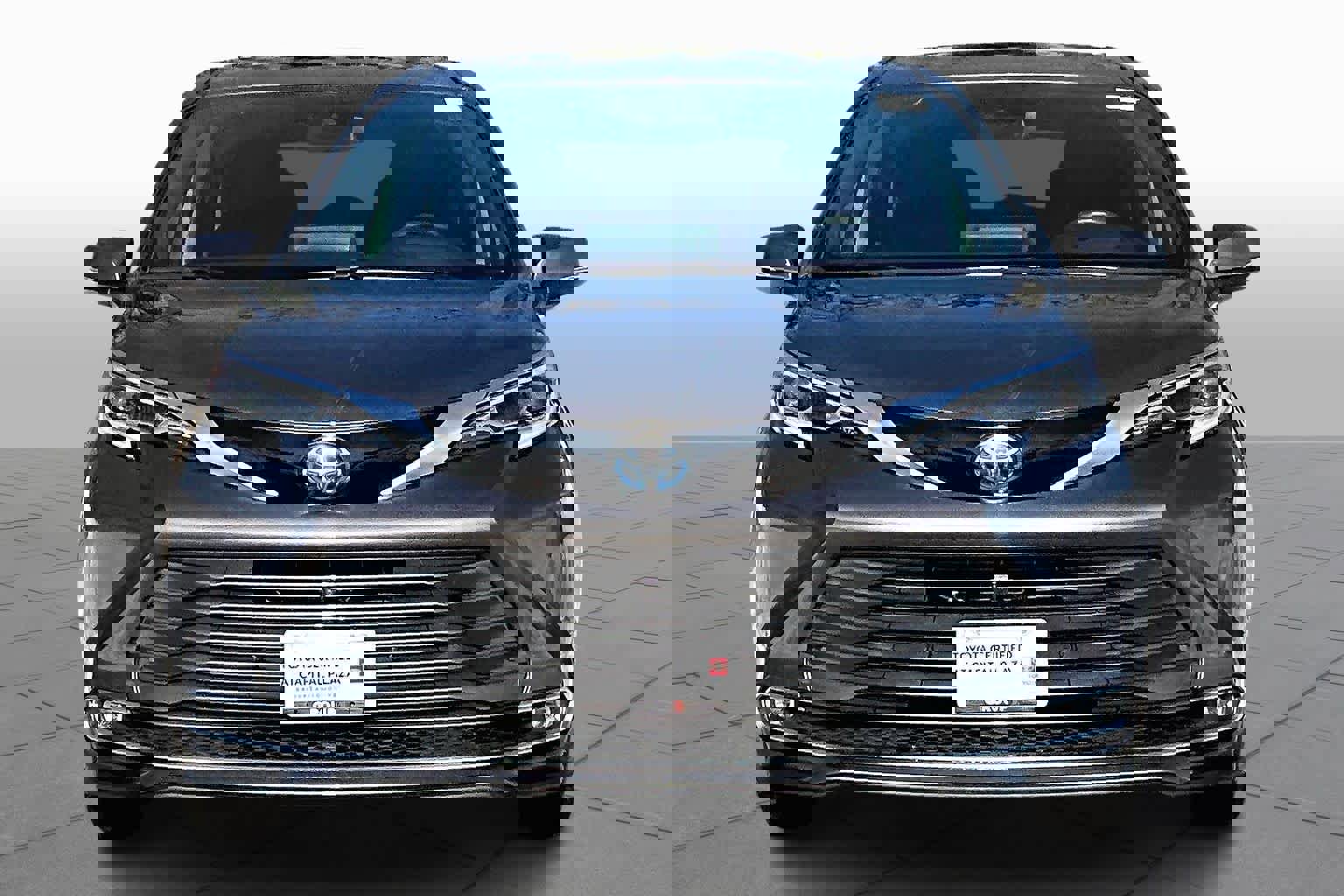 Certified 2021 Toyota Sienna Platinum image 8