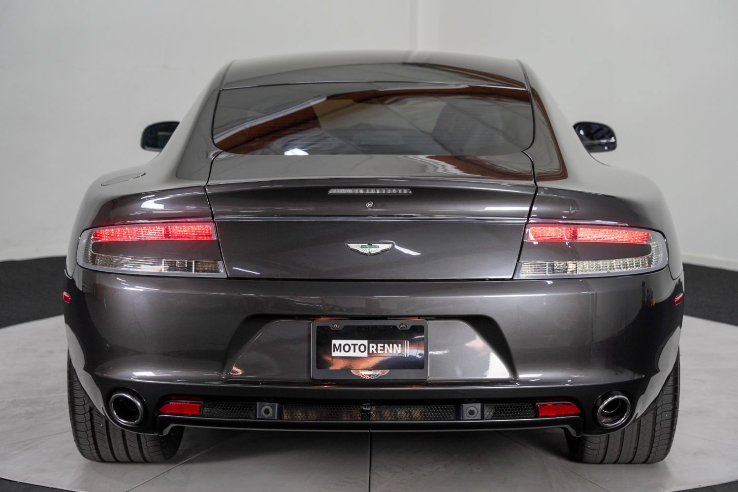 Used 2011 Aston Martin Rapide Luxe RWD image 8