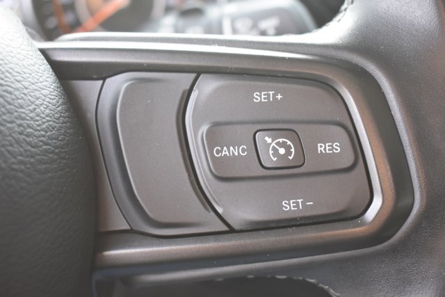 Used 2021 Jeep Wrangler Sport S image 18