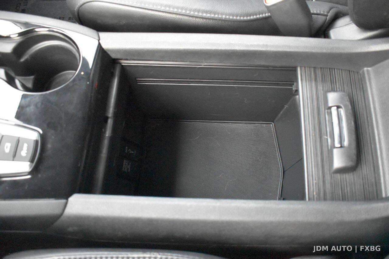 Used 2016 Honda Pilot Touring image 31