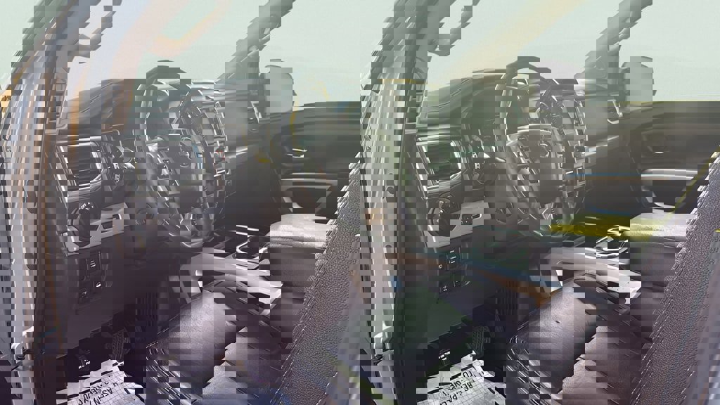 Used 2019 Nissan Titan PRO-4X w/ Pro-4x Convenience Package image 13