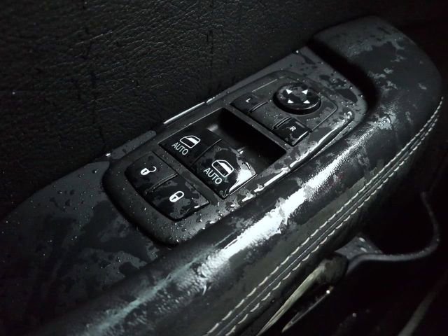 Used 2022 Dodge Challenger SRT Hellcat image 28