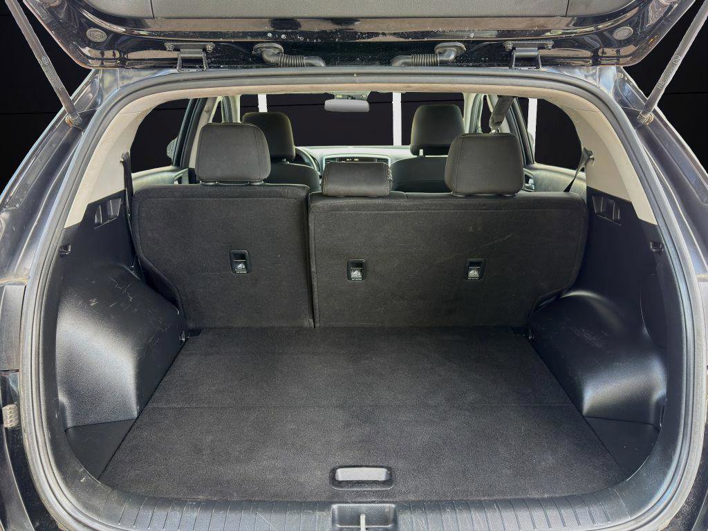 Used 2022 Kia Sportage LX image 22