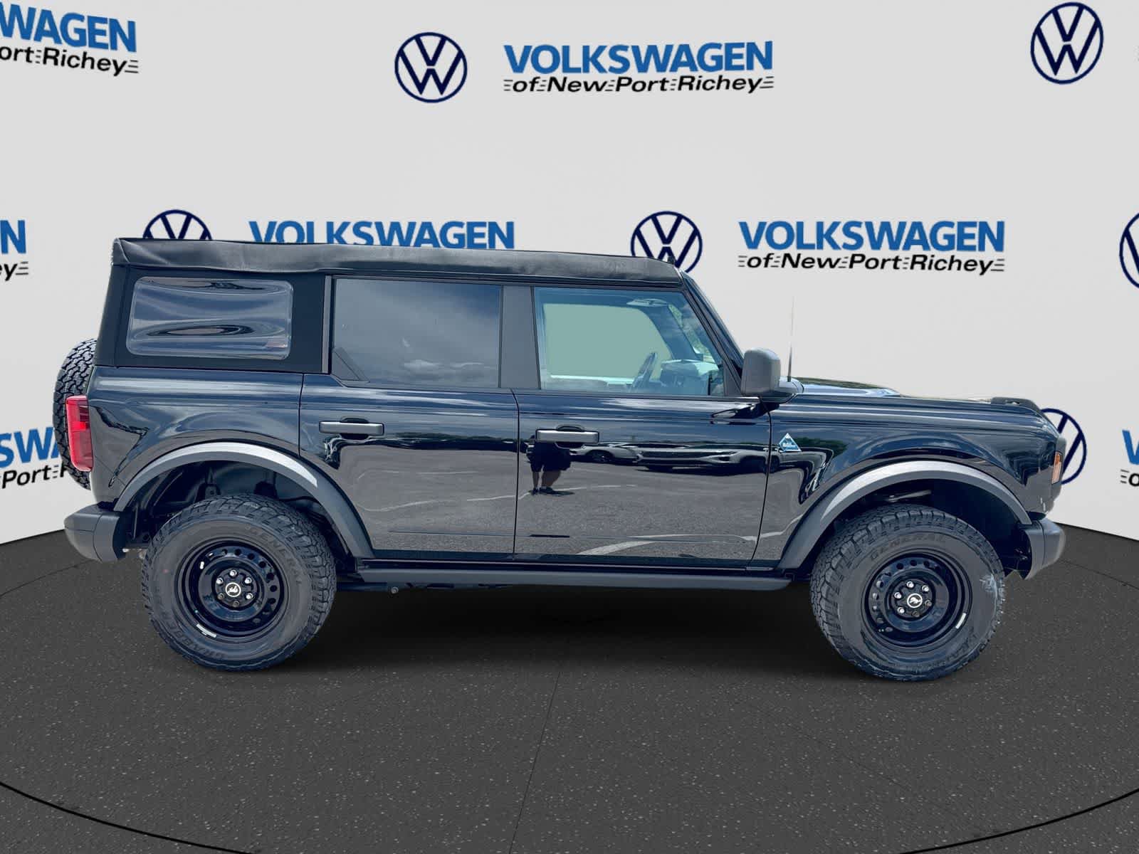 Used 2023 Ford Bronco Black Diamond AWD/4WD image 15