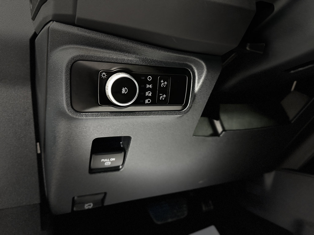 Used 2026 Ford Bronco Outer Banks AWD/4WD image 13